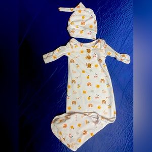 0-3 months Caden Lane Knot Gown and Hat